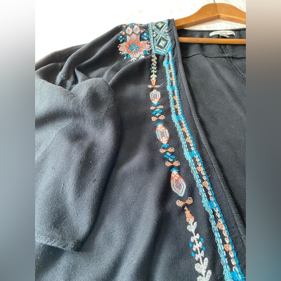 American Eagle Boho Embroidered Aztec Open Cardigan - Picture 10 of 13